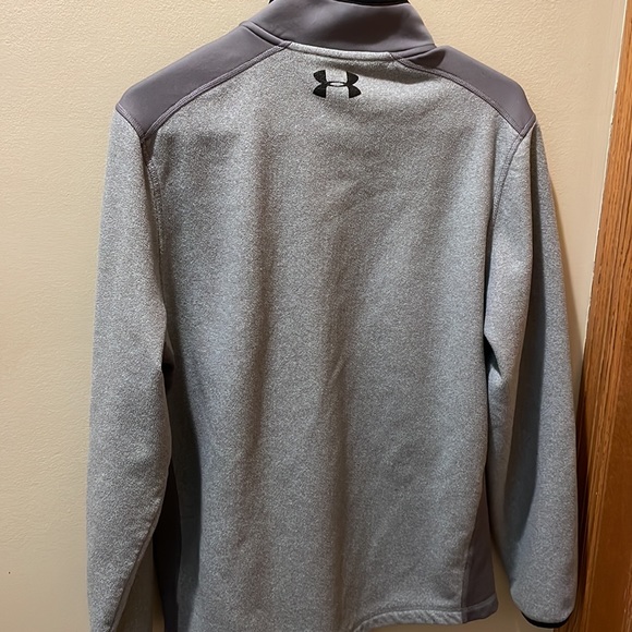 Under Armour quarter zip top - Picture 4 of 4